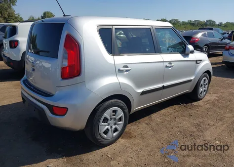 2013 Kia Soul z USA, uszkodzony, nr VIN KNDJT2A51D7761697
